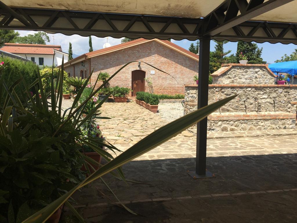 Villa Societa Agricola Mg Florplant Francavilla Marittima Exterior foto